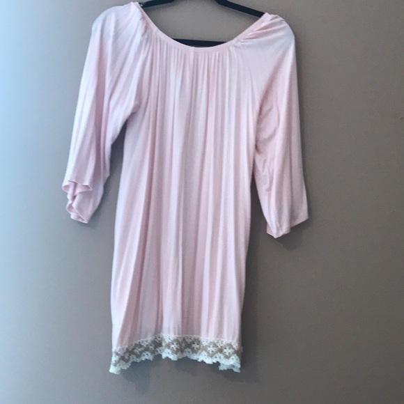 Off-Shoulder Dress - Picture 2 of 4